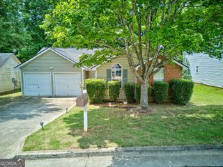 2343 Rambling Way, Lithonia, GA 30058