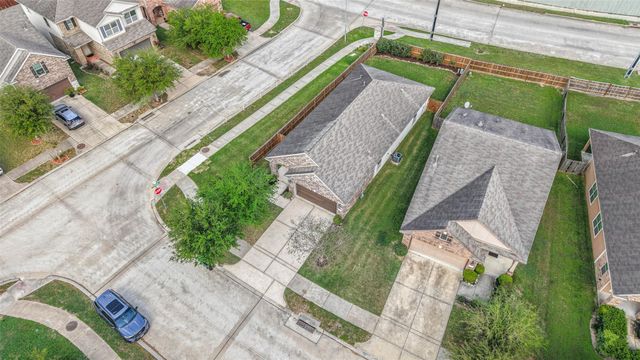 10103 Blue Point Juniper Drive, Houston, TX 77075