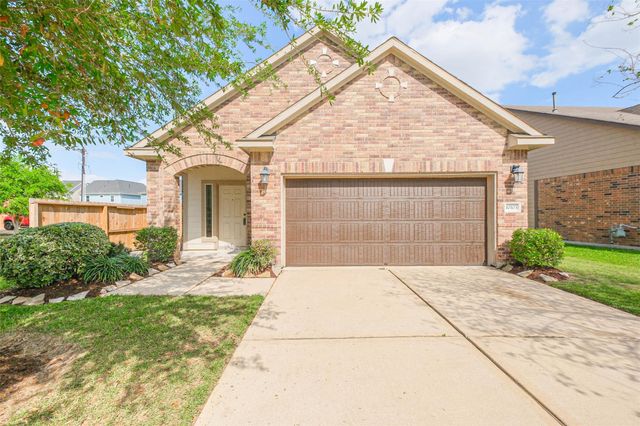 10103 Blue Point Juniper Drive, Houston, TX 77075