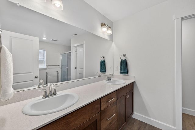 1055 NW Varnish Lane, Redmond, OR 97756