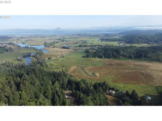 Sylvandale Ln, Astoria, OR 97103