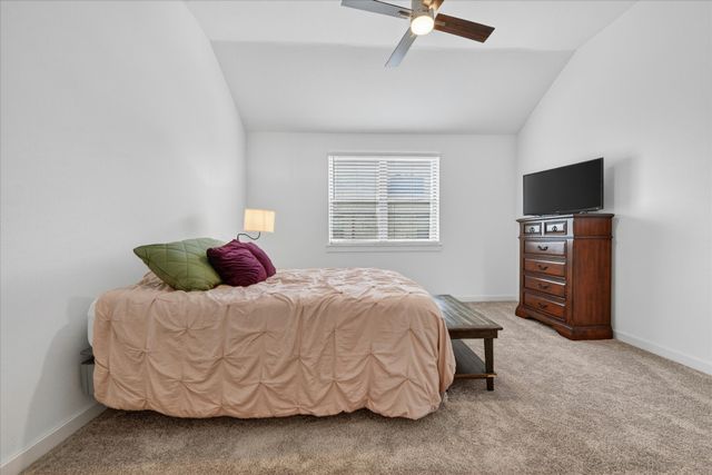 685 Watersedge Court, Lewisville, TX 75067