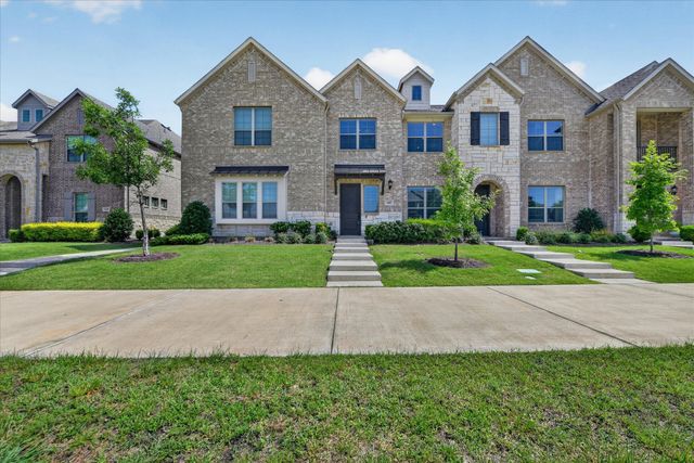 685 Watersedge Court, Lewisville, TX 75067