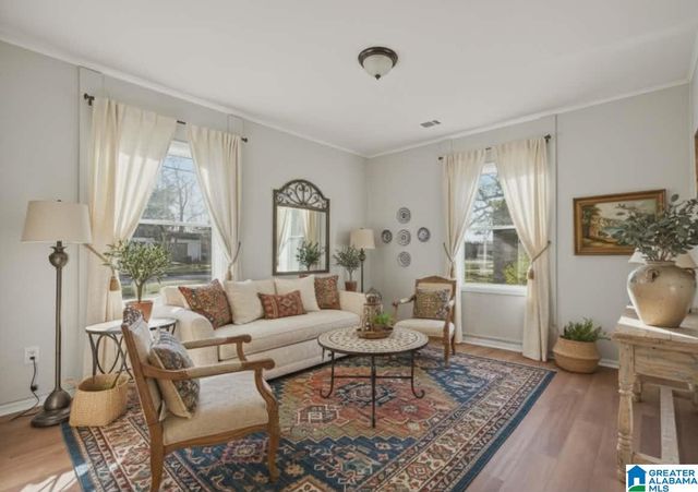 1860 WOODLAND AVENUE SW, Birmingham, AL 35211