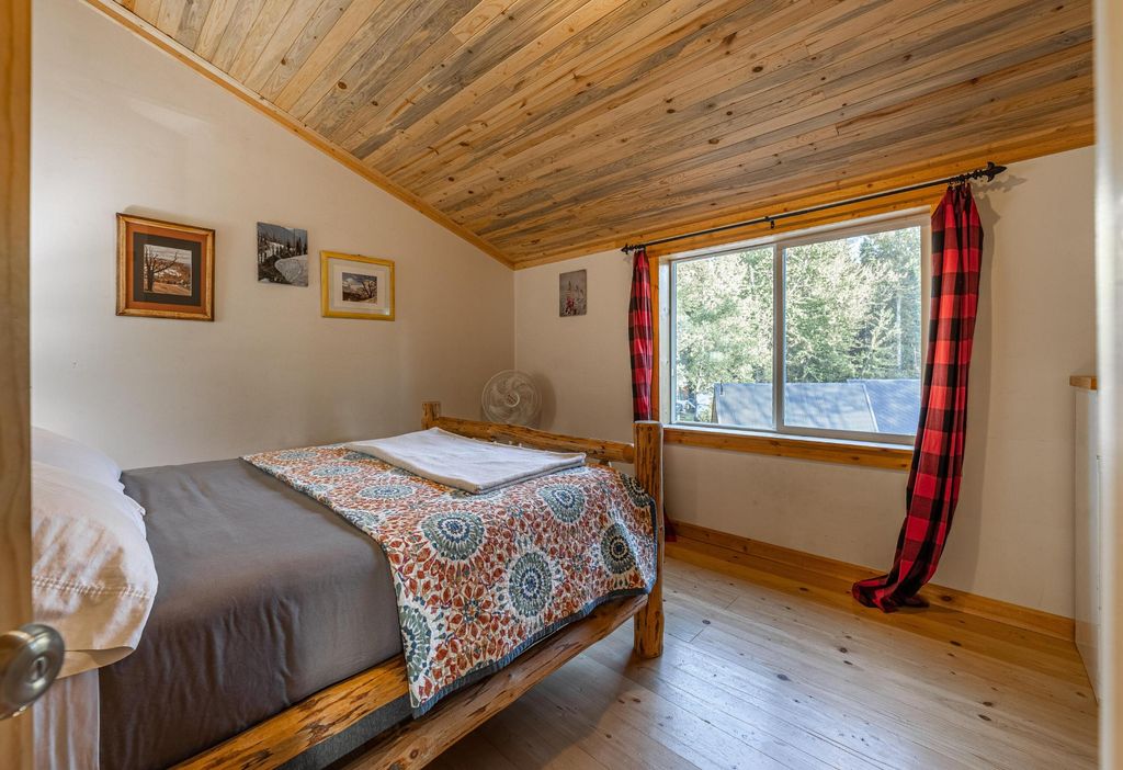 155 Seville Lane, Coram, MT 59913 photo 32