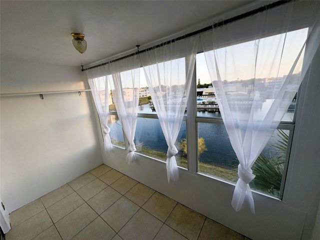 8130 Sunrise Lakes 308, Sunrise, FL 33322