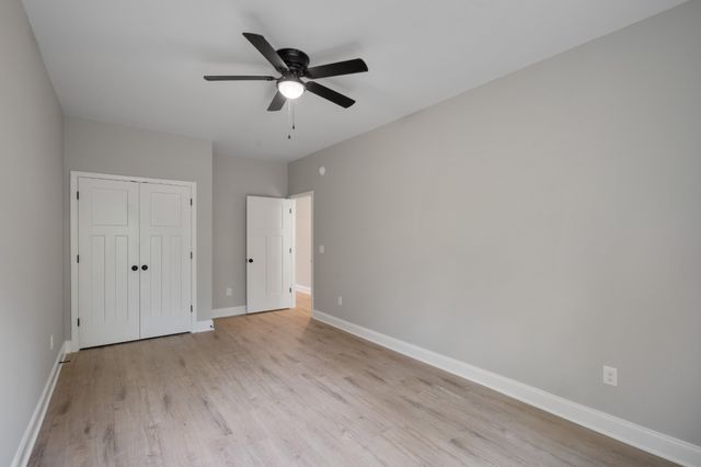 90 Stone Gate Lane, Hartsville, TN 37074
