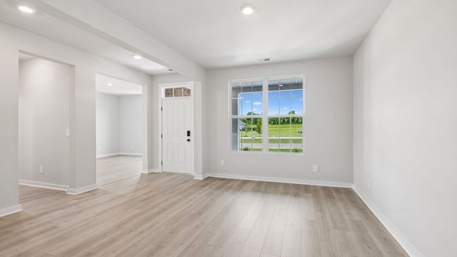 327 Harvest Point Blvd, Spring Hill, TN 37174