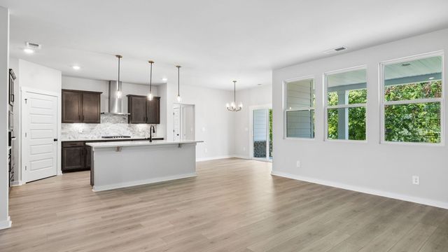 327 Harvest Point Blvd, Spring Hill, TN 37174