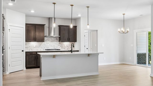327 Harvest Point Blvd, Spring Hill, TN 37174