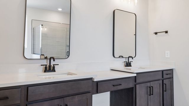 327 Harvest Point Blvd, Spring Hill, TN 37174