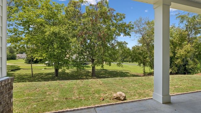 327 Harvest Point Blvd, Spring Hill, TN 37174