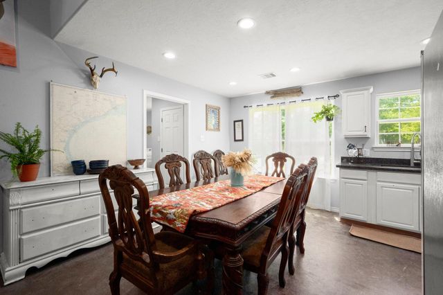 683 Cross Timbers, Livingston, TX 77351