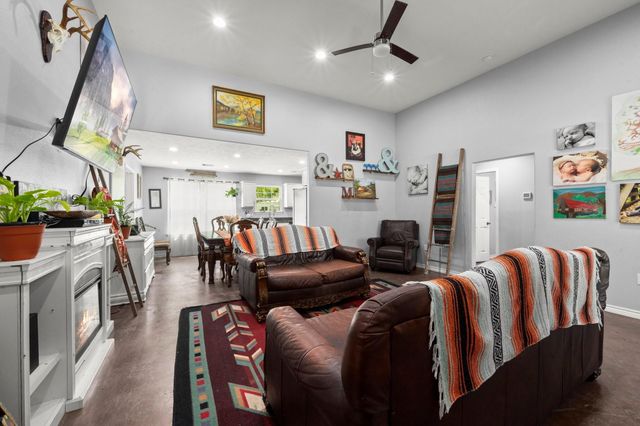 683 Cross Timbers, Livingston, TX 77351