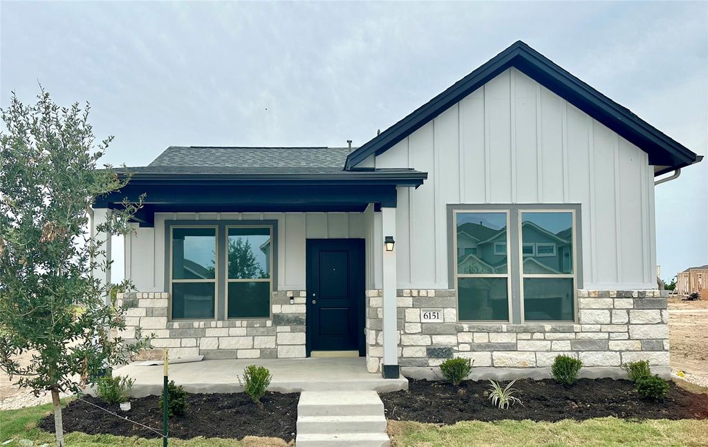 6151 Marsh LN, Buda, TX 78610