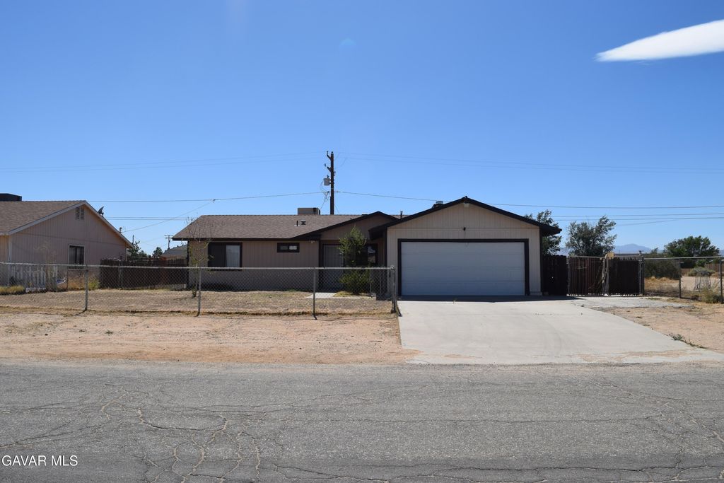 20649 Medio Street, California City, CA 93505