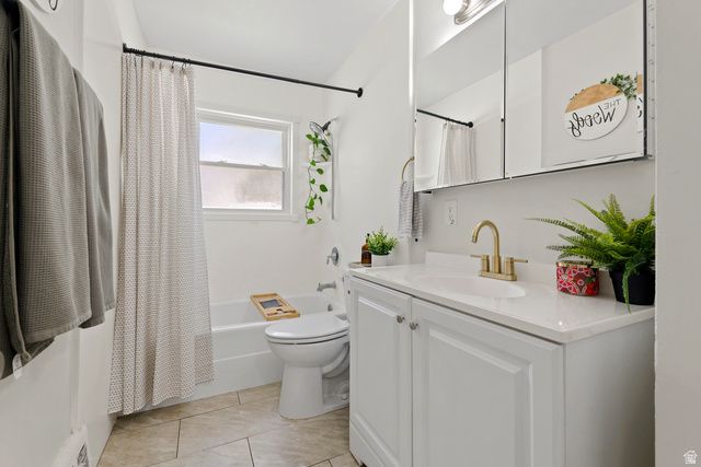 802 S BROOKSIDE DR, Springville, UT 84663