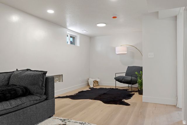 802 S BROOKSIDE DR, Springville, UT 84663