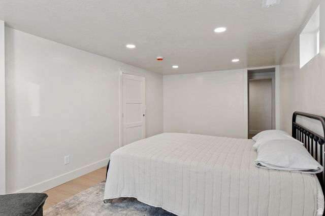 802 S BROOKSIDE DR, Springville, UT 84663