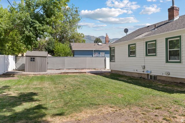 802 S BROOKSIDE DR, Springville, UT 84663