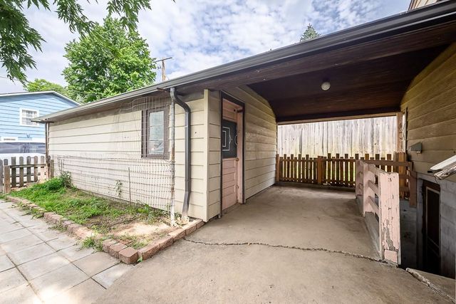 1808 N 30th Street, Kansas City, KS 66104