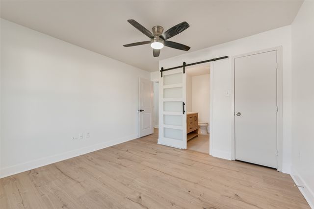 1418 Colonnade Drive, Arlington, TX 76018