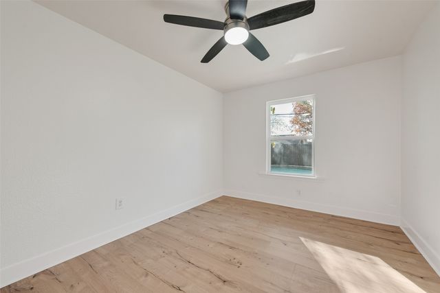 1418 Colonnade Drive, Arlington, TX 76018