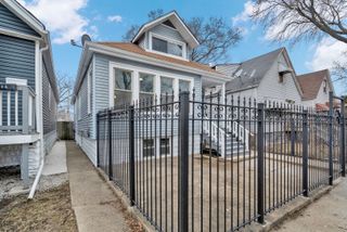 5756 S Seeley Avenue, Chicago, IL 60636