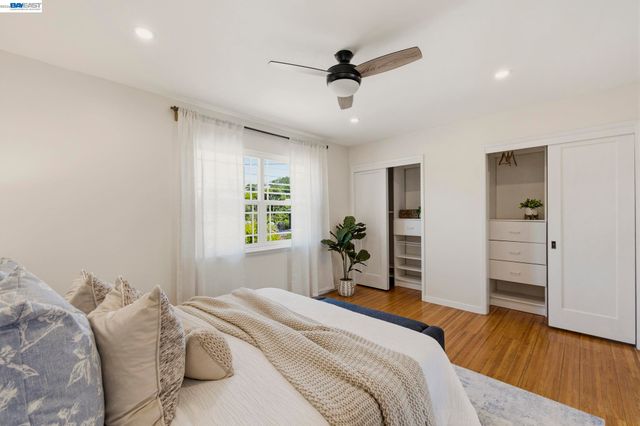 3635 Northwood Dr, Castro Valley, CA 94546