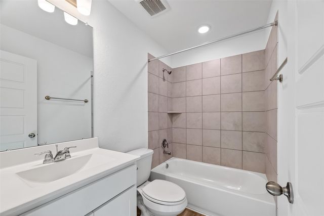 2115 Spring Hollow Drive, Baytown, TX 77521