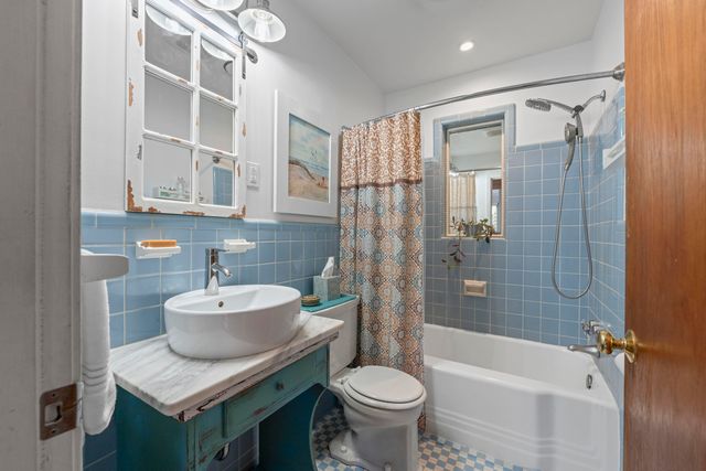 1694 S WHITE STATION RD, Memphis, TN 38117