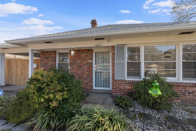 1694 S WHITE STATION RD, Memphis, TN 38117
