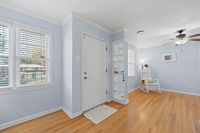 1694 S WHITE STATION RD, Memphis, TN 38117