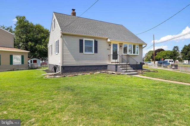300 MERCER AVE, Bellmawr, NJ 08031