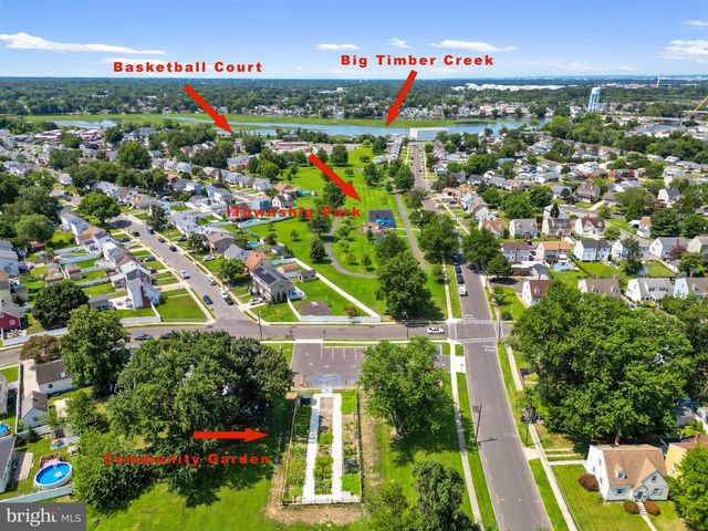 300 MERCER AVE, Bellmawr, NJ 08031