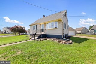 300 MERCER AVE, Bellmawr, NJ 08031