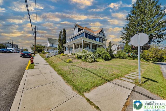 431 East Washington Street, Slatington Boro, PA 18080