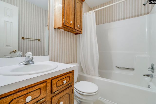 599 Charlotte Thompson School, Camden, SC 29020