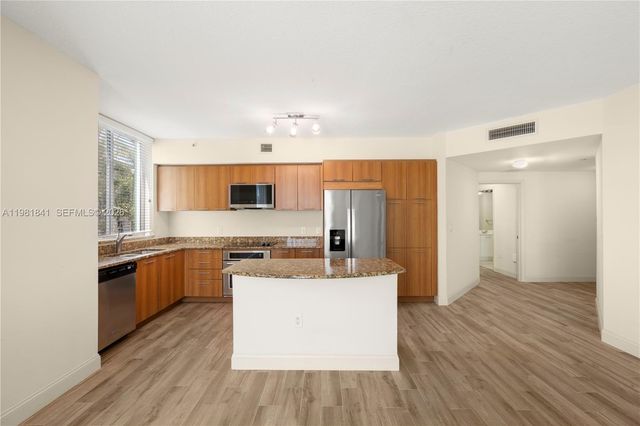 510 NW 84th Ave 229, Plantation, FL 33324