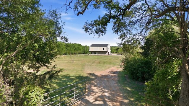 431 HCR 2128, Whitney, TX 76692