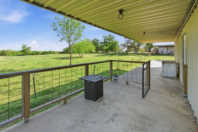 431 HCR 2128, Whitney, TX 76692