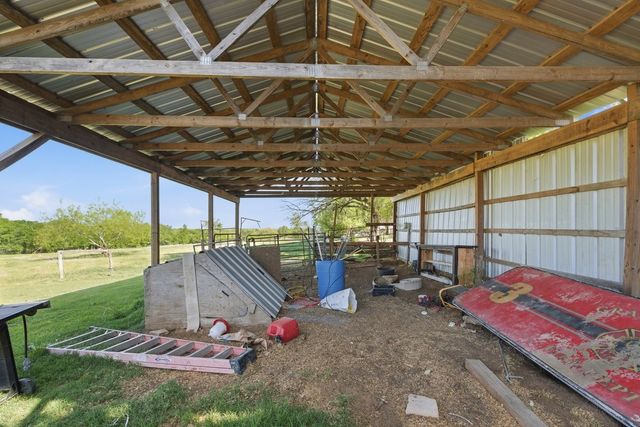 431 HCR 2128, Whitney, TX 76692
