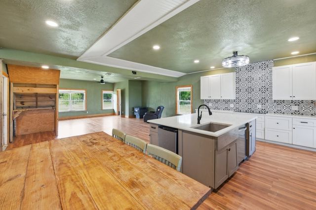 431 HCR 2128, Whitney, TX 76692