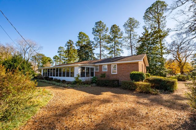 224 Walnut Street, North, SC 29112