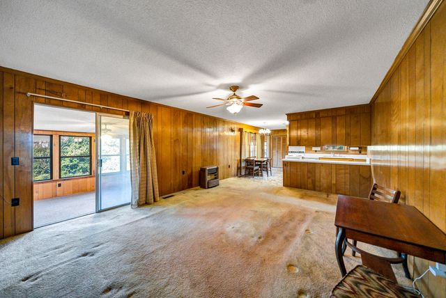 224 Walnut Street, North, SC 29112