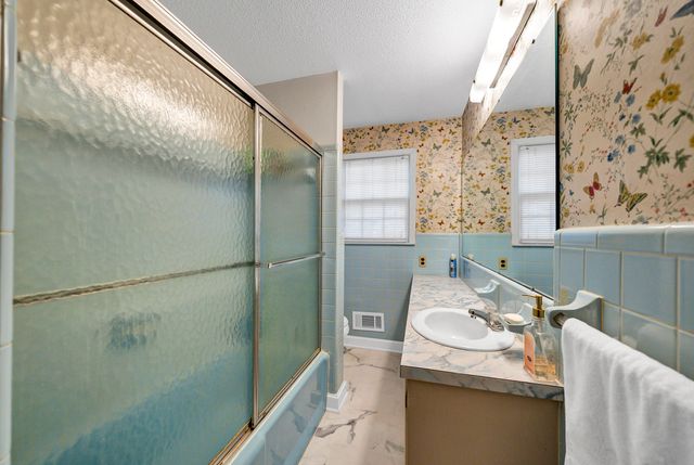 224 Walnut Street, North, SC 29112