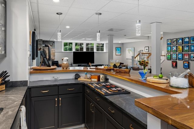 15 Capt Bellamy, Wellfleet, MA 02657