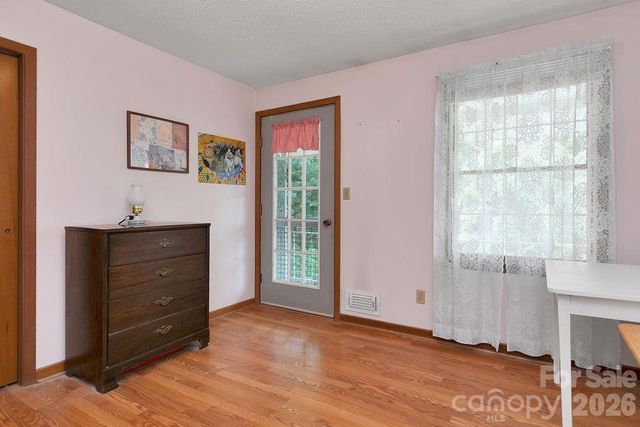 106 Flora Lina Drive, Brevard, NC 28712