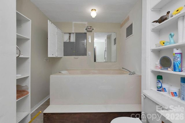 106 Flora Lina Drive, Brevard, NC 28712