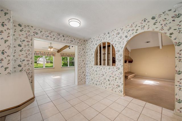 104 W Oak Valley Drive, Colleyville, TX 76034